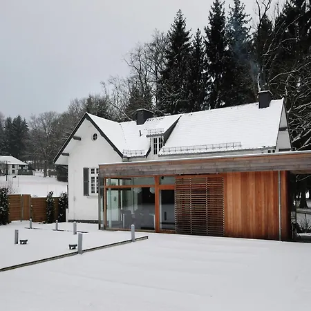 Ferienhaus Plushy In With Bubble Bath Pool *