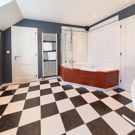 In Near Thermal Baths * Spa