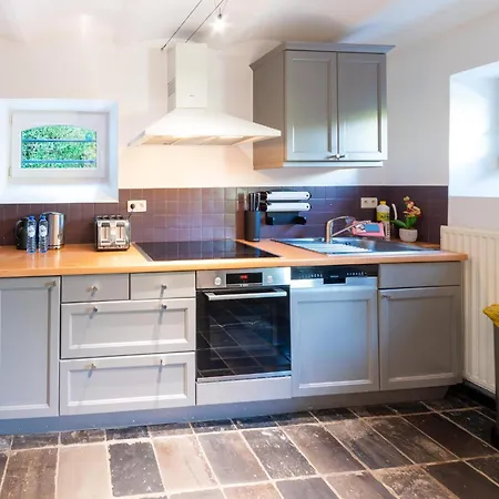 In Near Thermal Baths