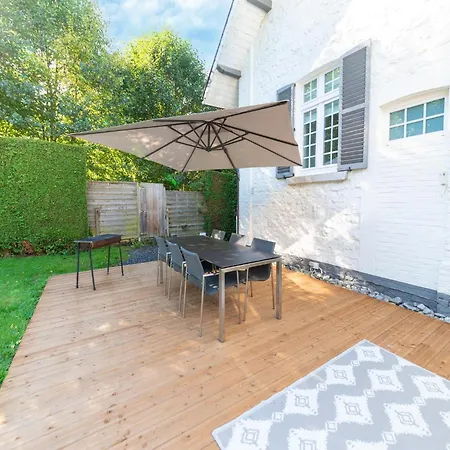 In Near Thermal Baths *